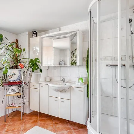 別荘 Familienkomfort In Schlossnaehe, Cleaning Included *